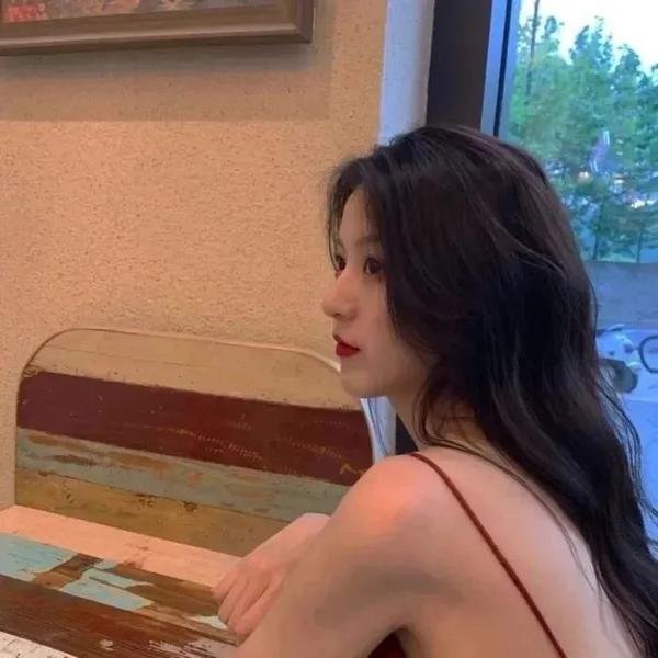无影灯下